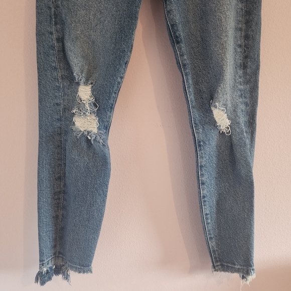 Frame Le High Skinny Cropped Jeans in Clarin Rips High Rise Size 26 - Picture 5 of 12